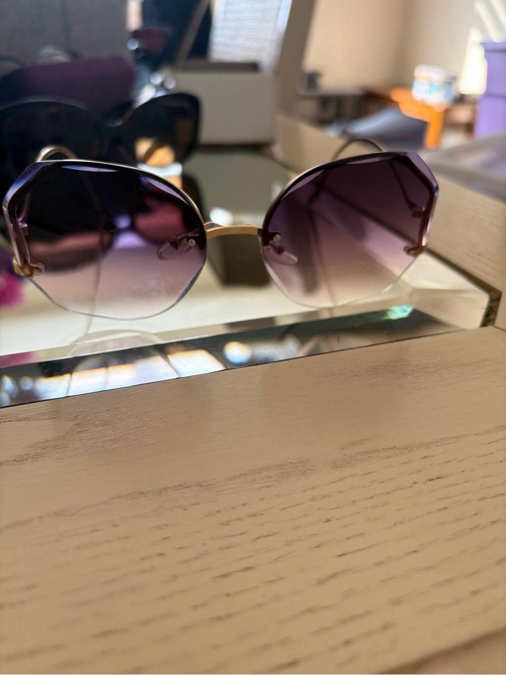 Women's Purple Gradient Rimless Sunglasses